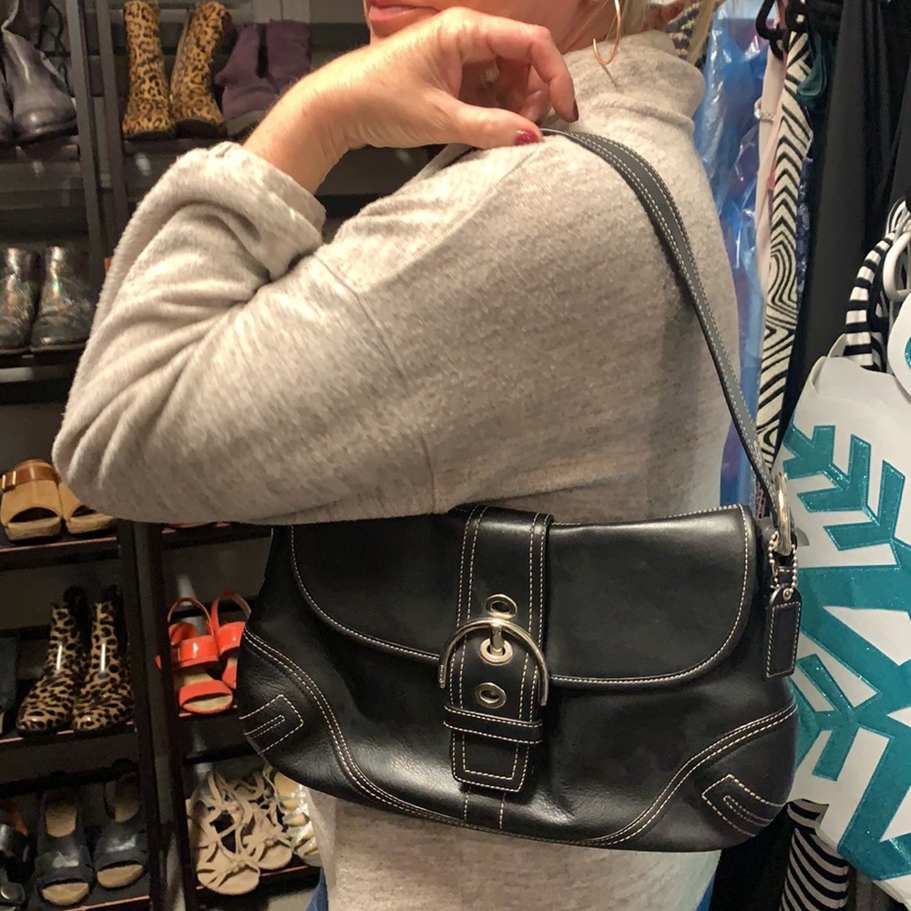 coach black leather purse